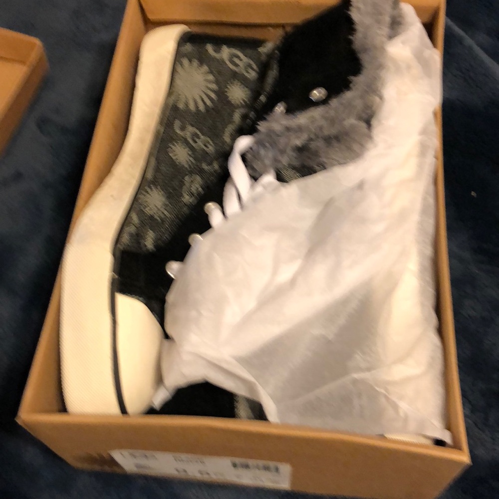 Ugg’s Fuzzy Sneakers